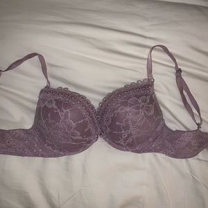 Lace VS pushup bra